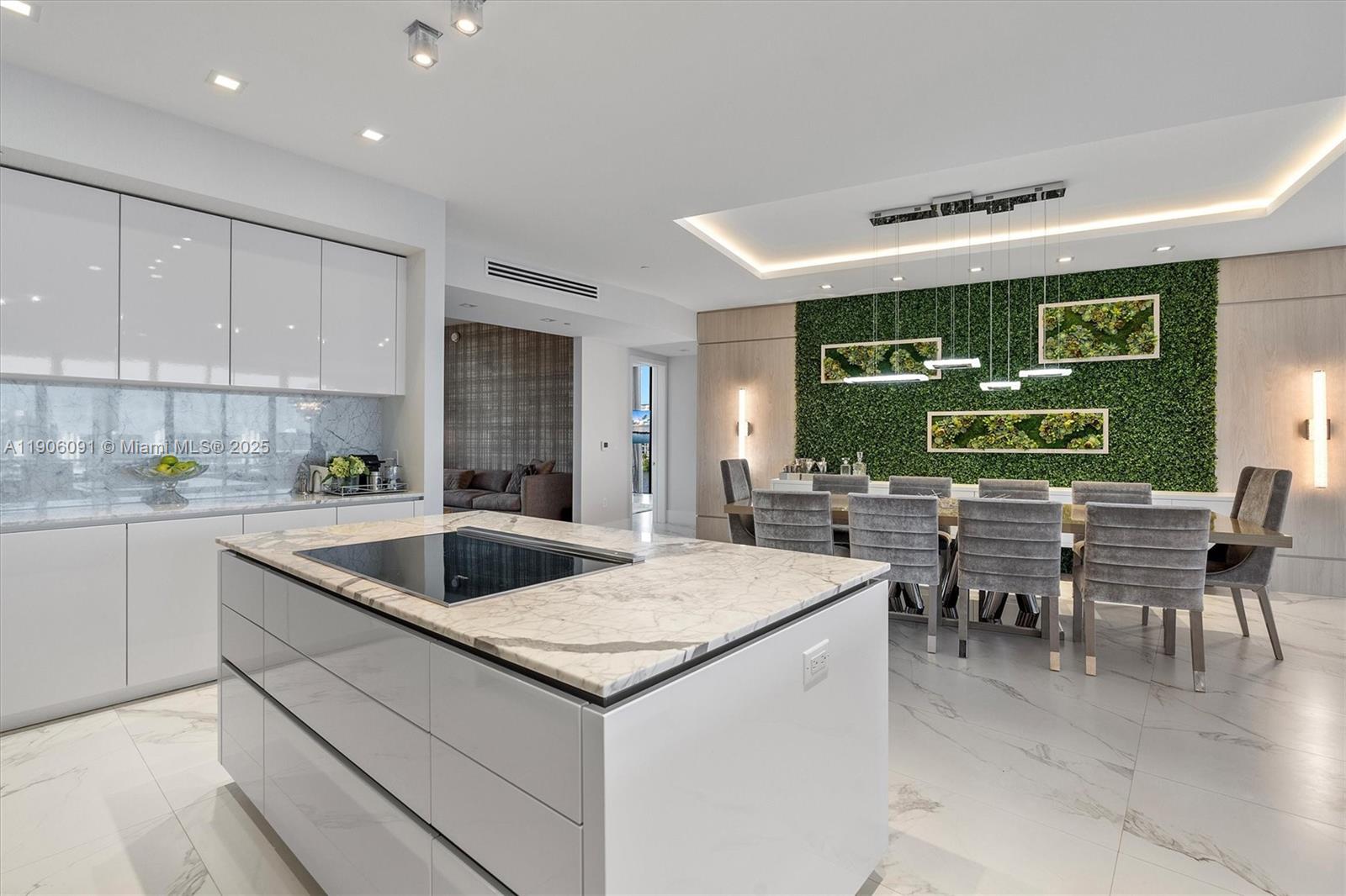 5500 Island Estates Dr # 501