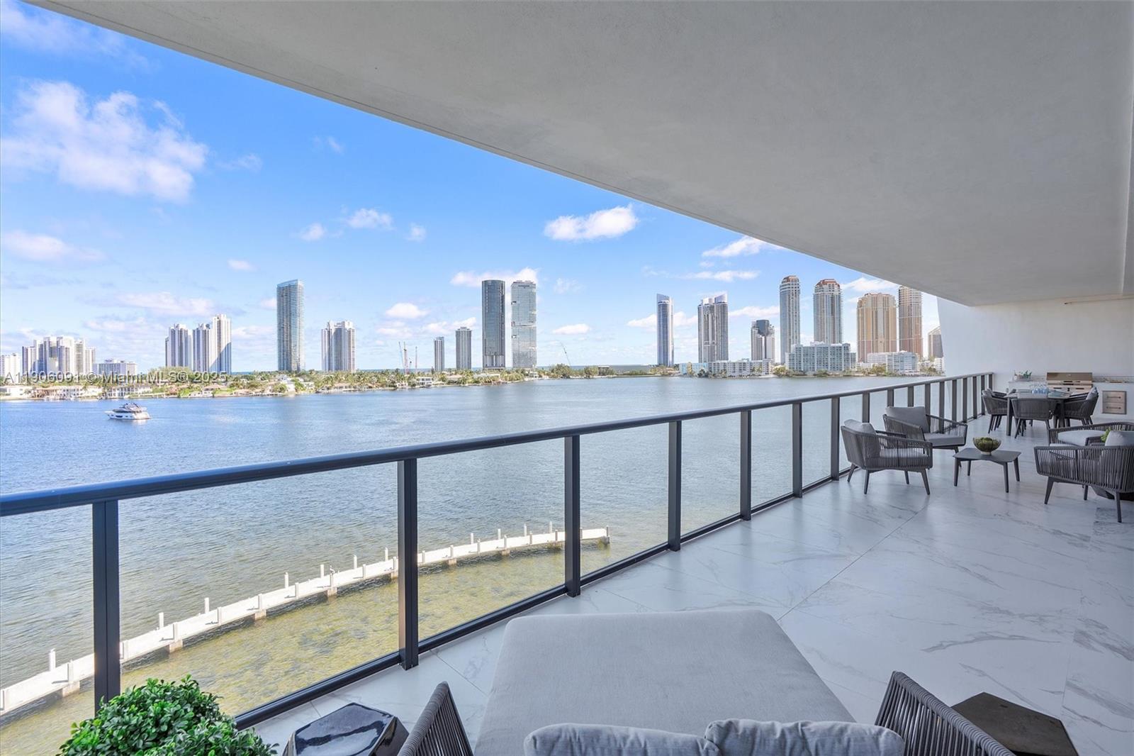 5500 Island Estates Dr # 501