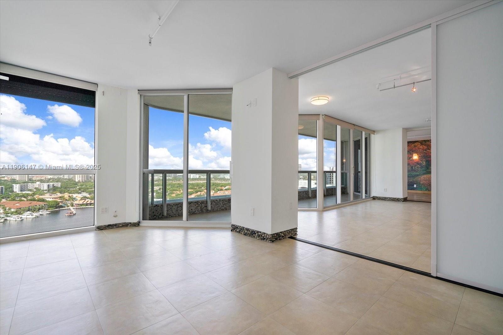 21205 NE 37th Ave # 2204