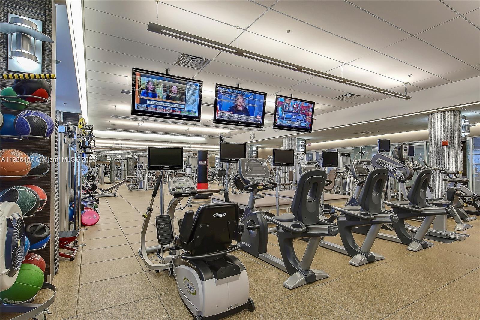 21205 NE 37th Ave # 2204