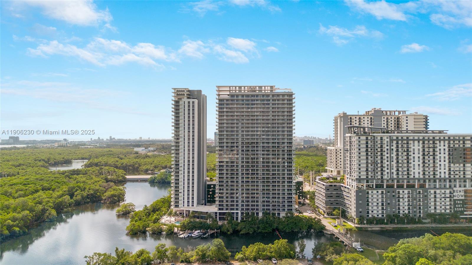 16385 Biscayne Blvd # 3202