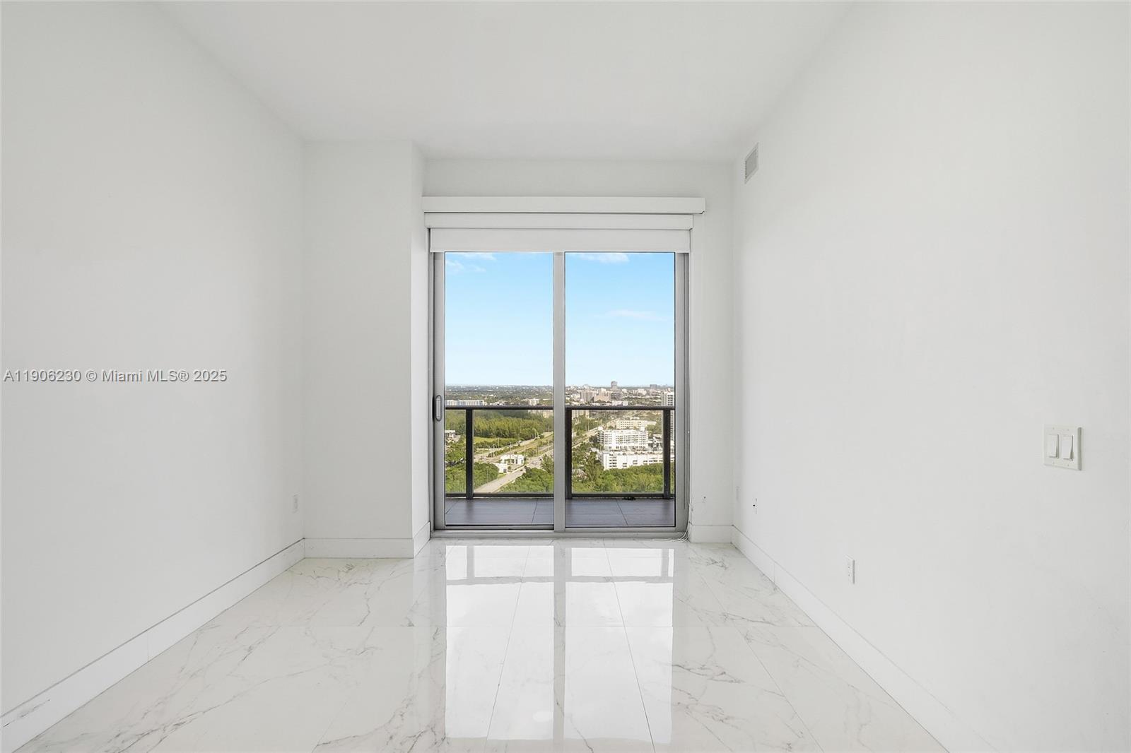 16385 Biscayne Blvd # 3202