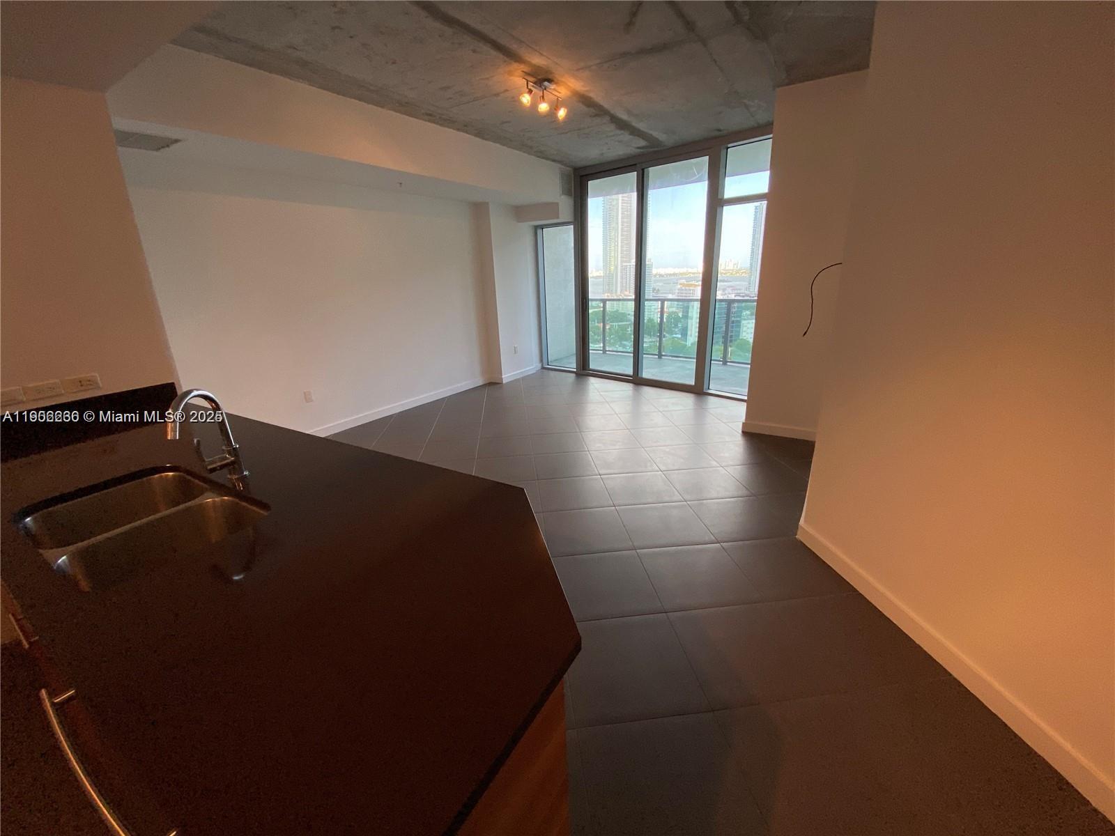 3301 NE 1st Ave # H1806