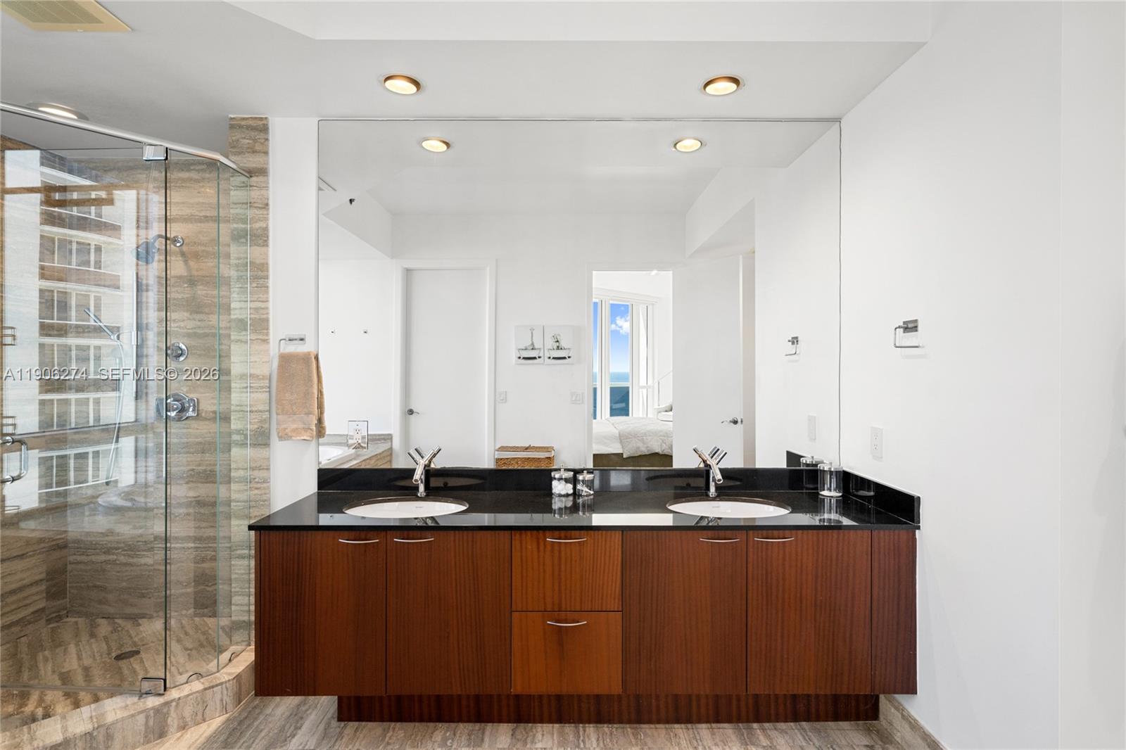 15901 Collins Ave # 1206