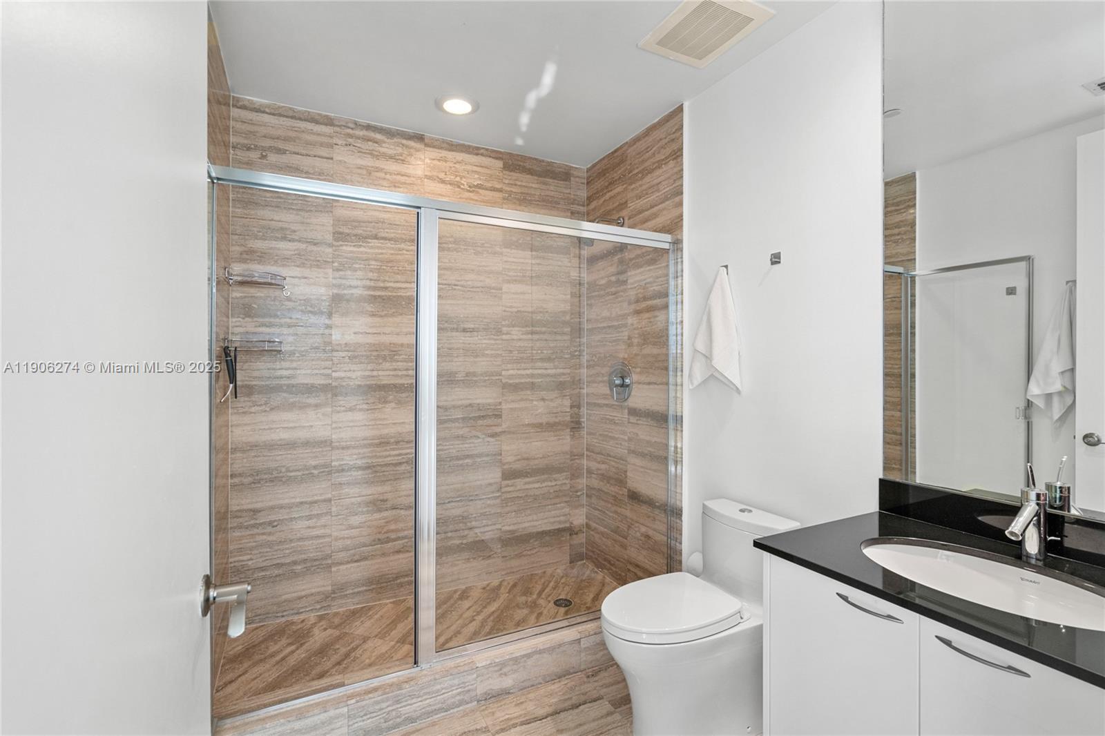 15901 Collins Ave # 1206