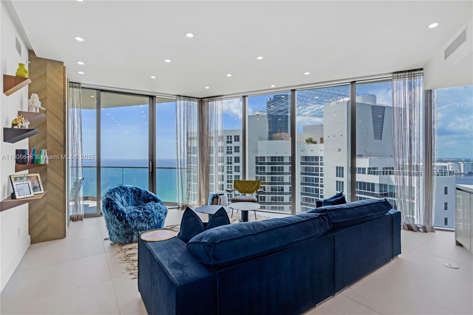 18975 Collins Ave # 2904