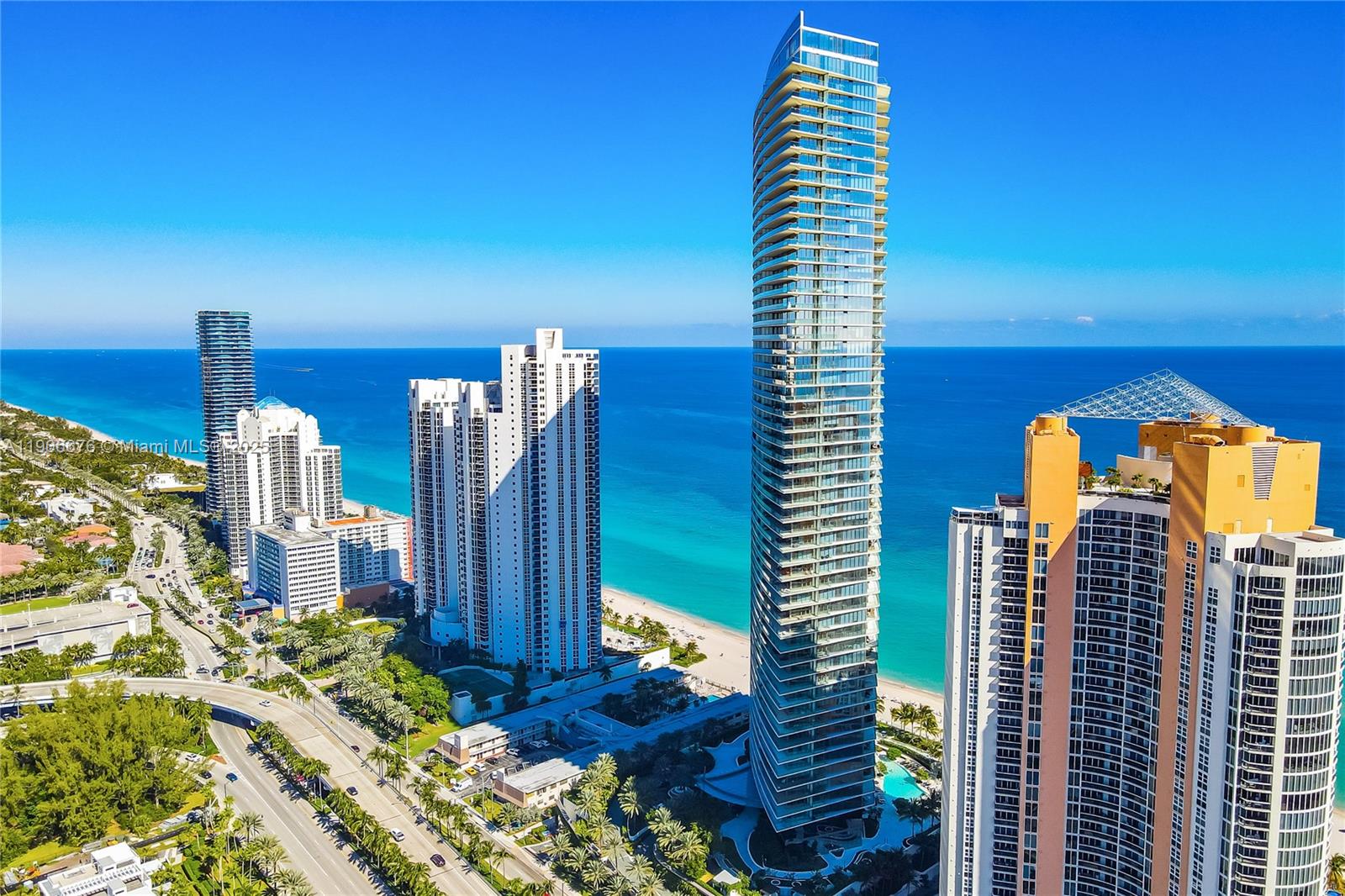 18975 Collins Ave # 2904