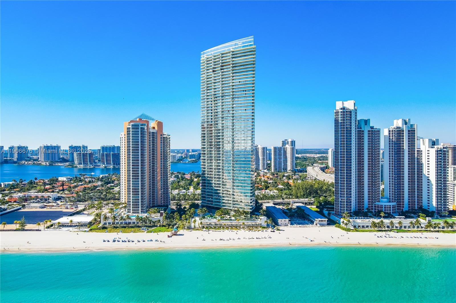 18975 Collins Ave # 2904
