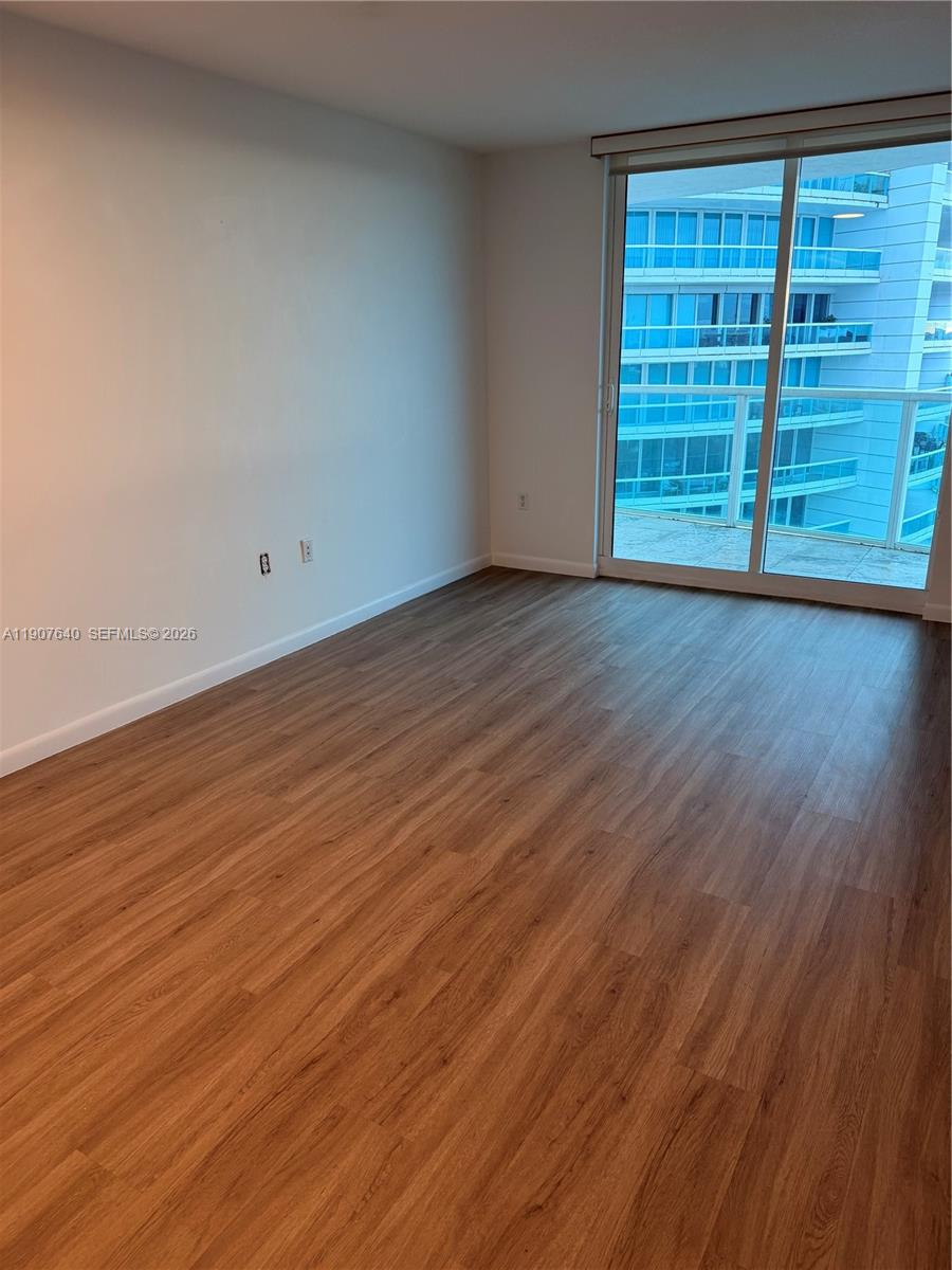 2101 Brickell Ave # 1211