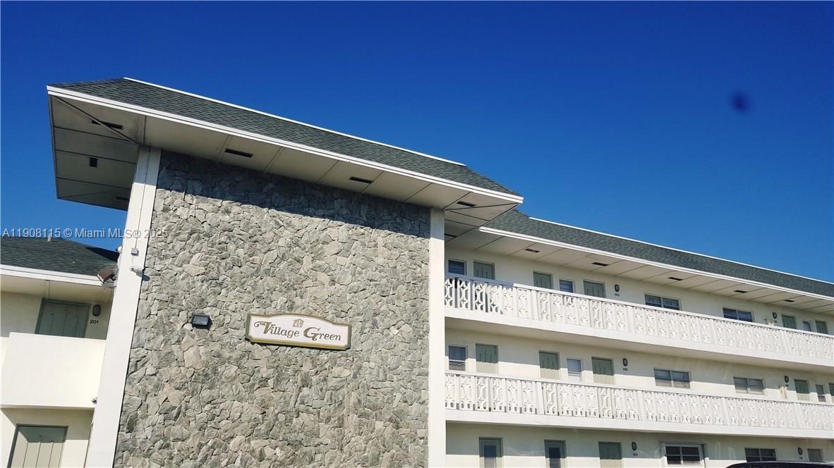 4200 NW 3rd Ct # 111