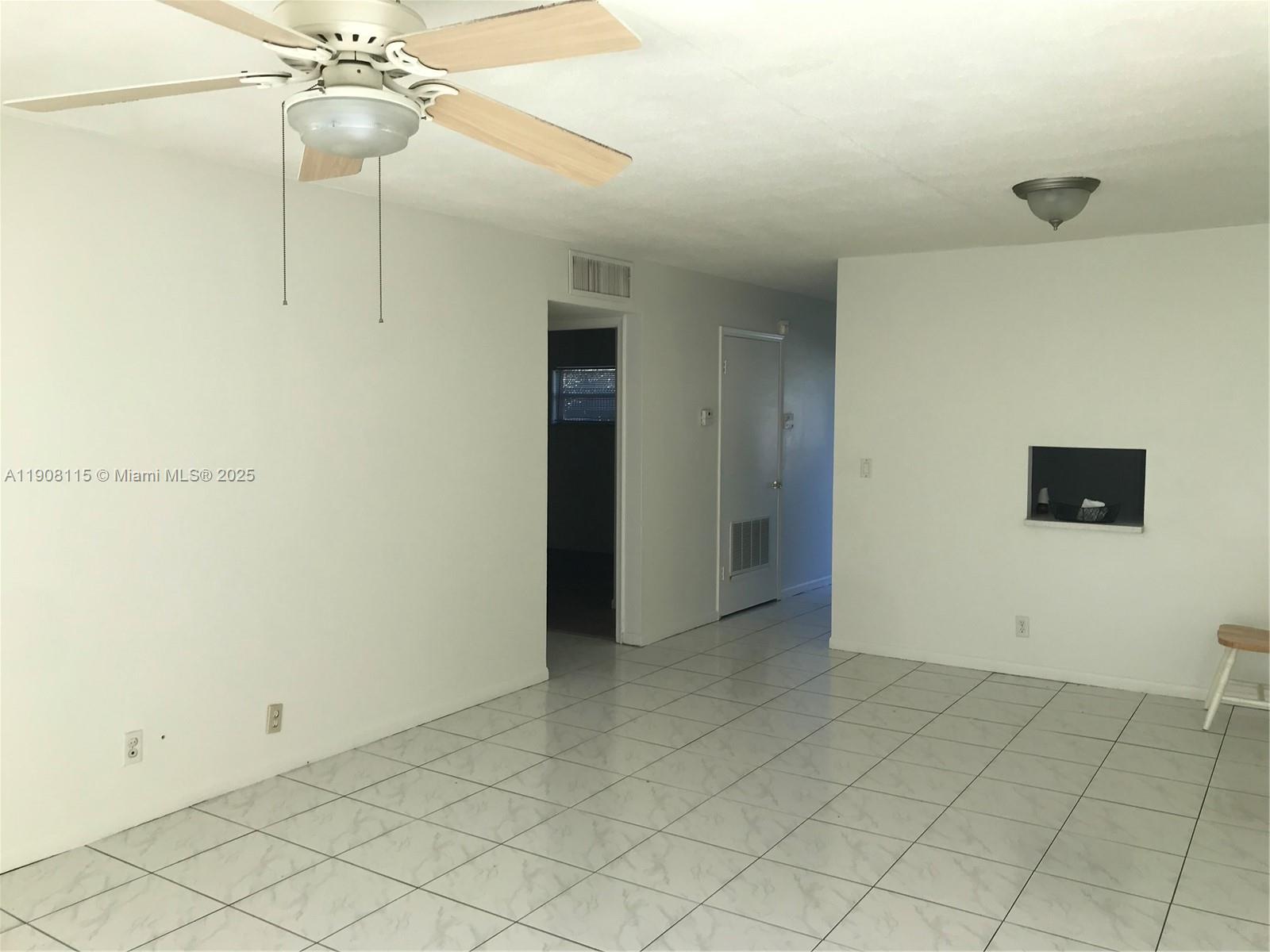 4200 NW 3rd Ct # 111