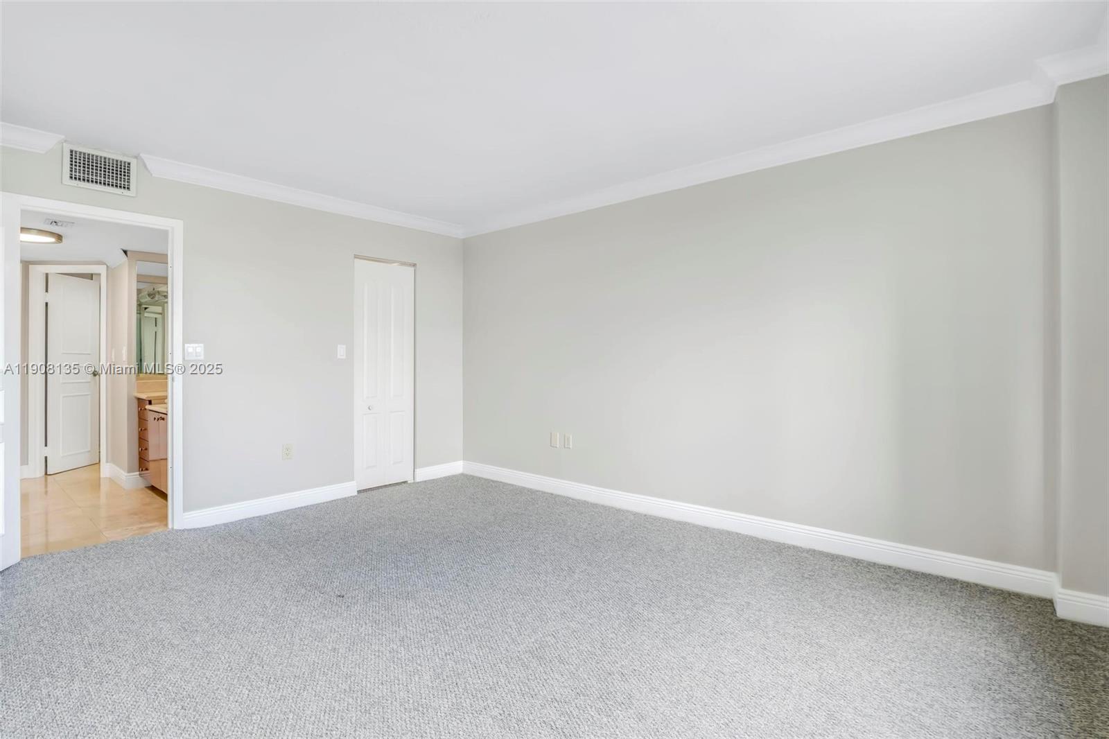 2333 Brickell Ave # 517