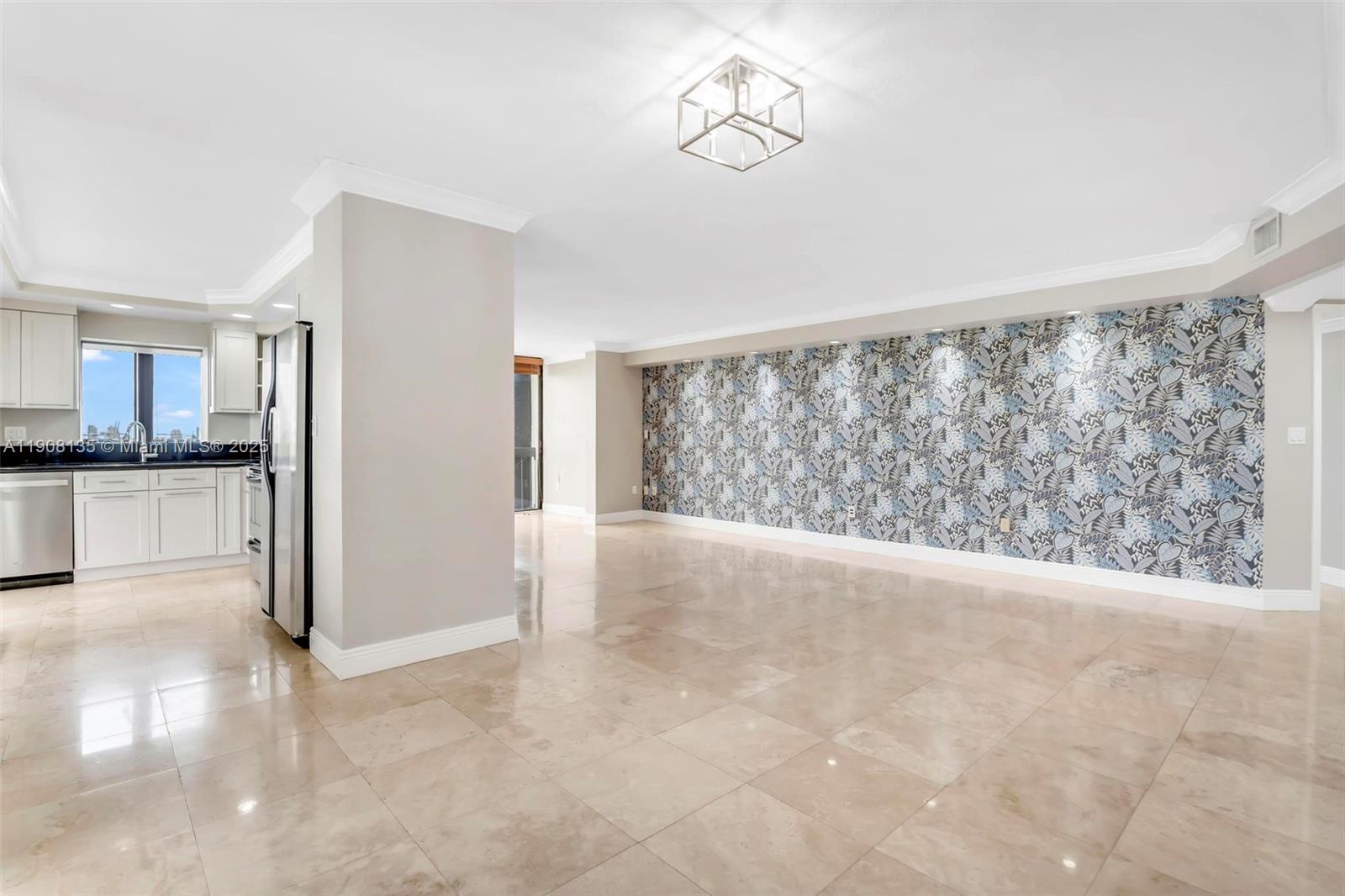 2333 Brickell Ave # 517