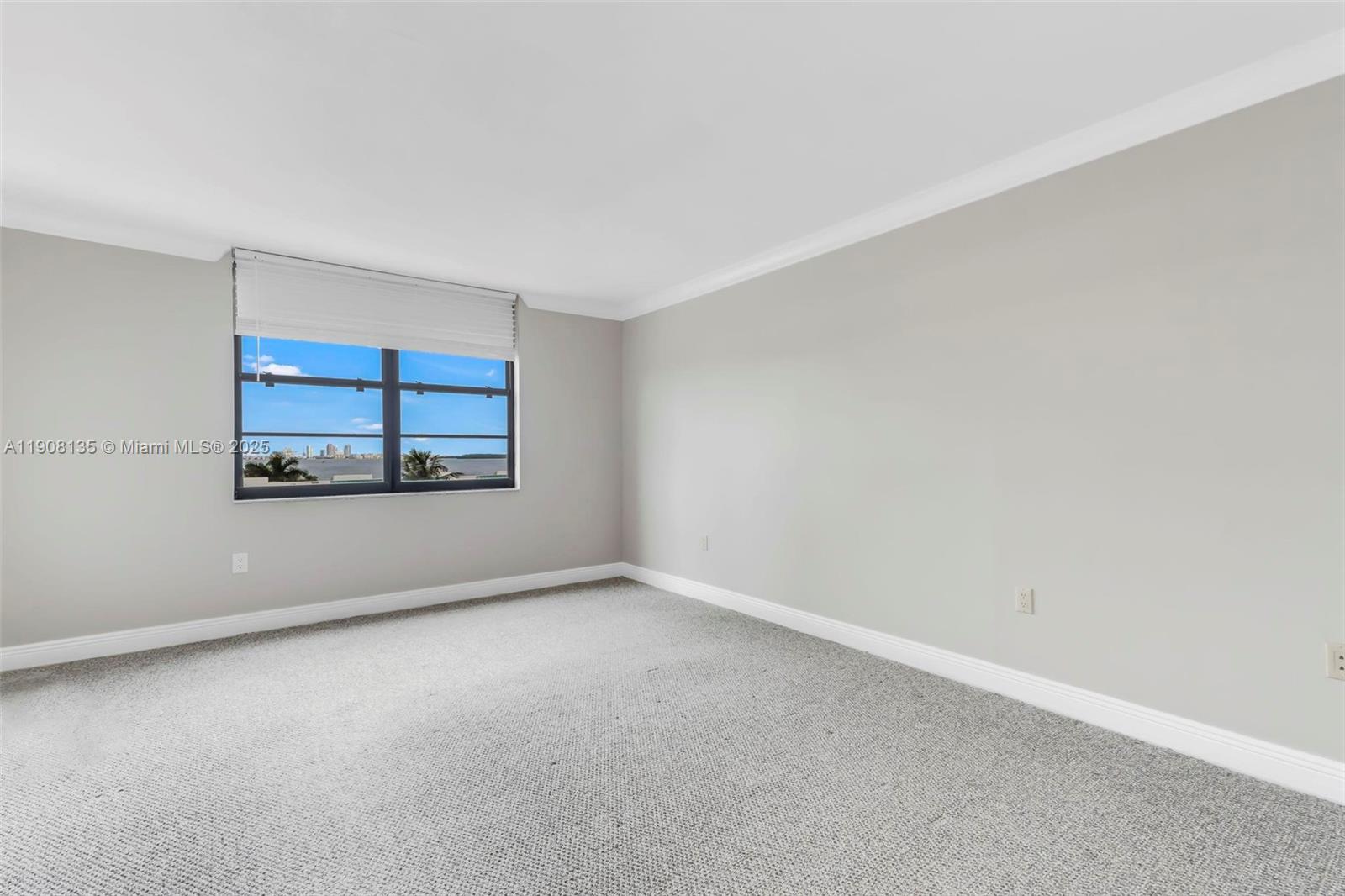 2333 Brickell Ave # 517