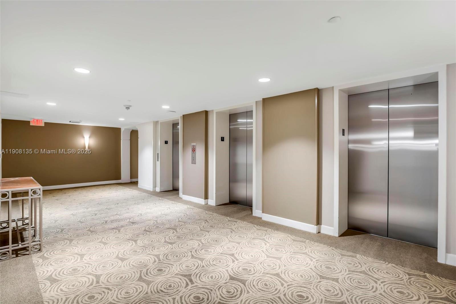 2333 Brickell Ave # 517