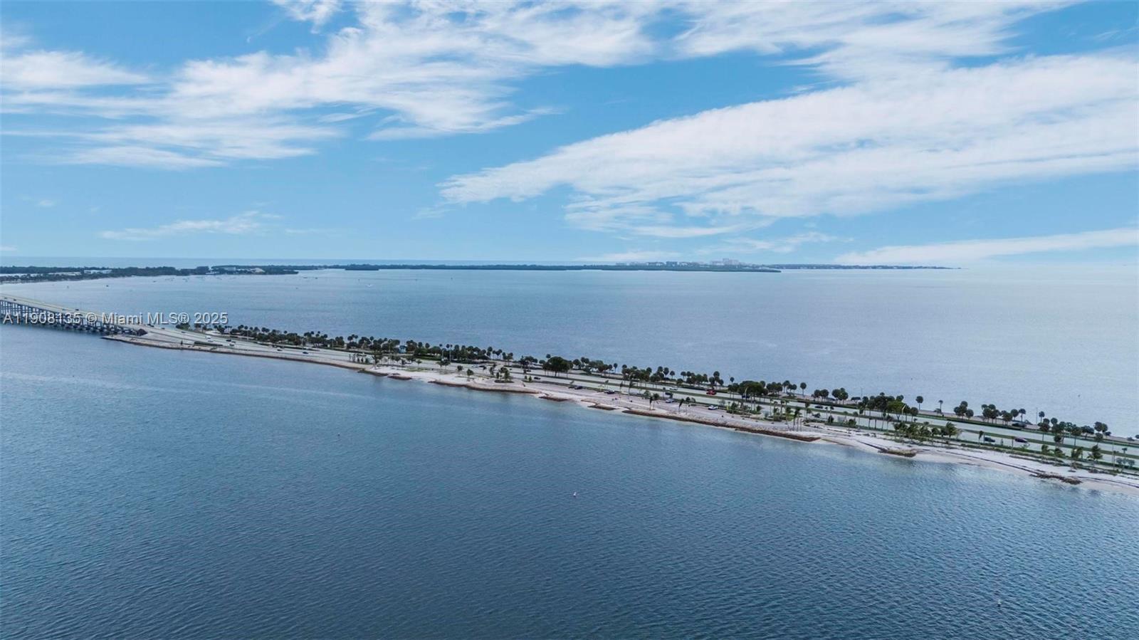 2333 Brickell Ave # 517