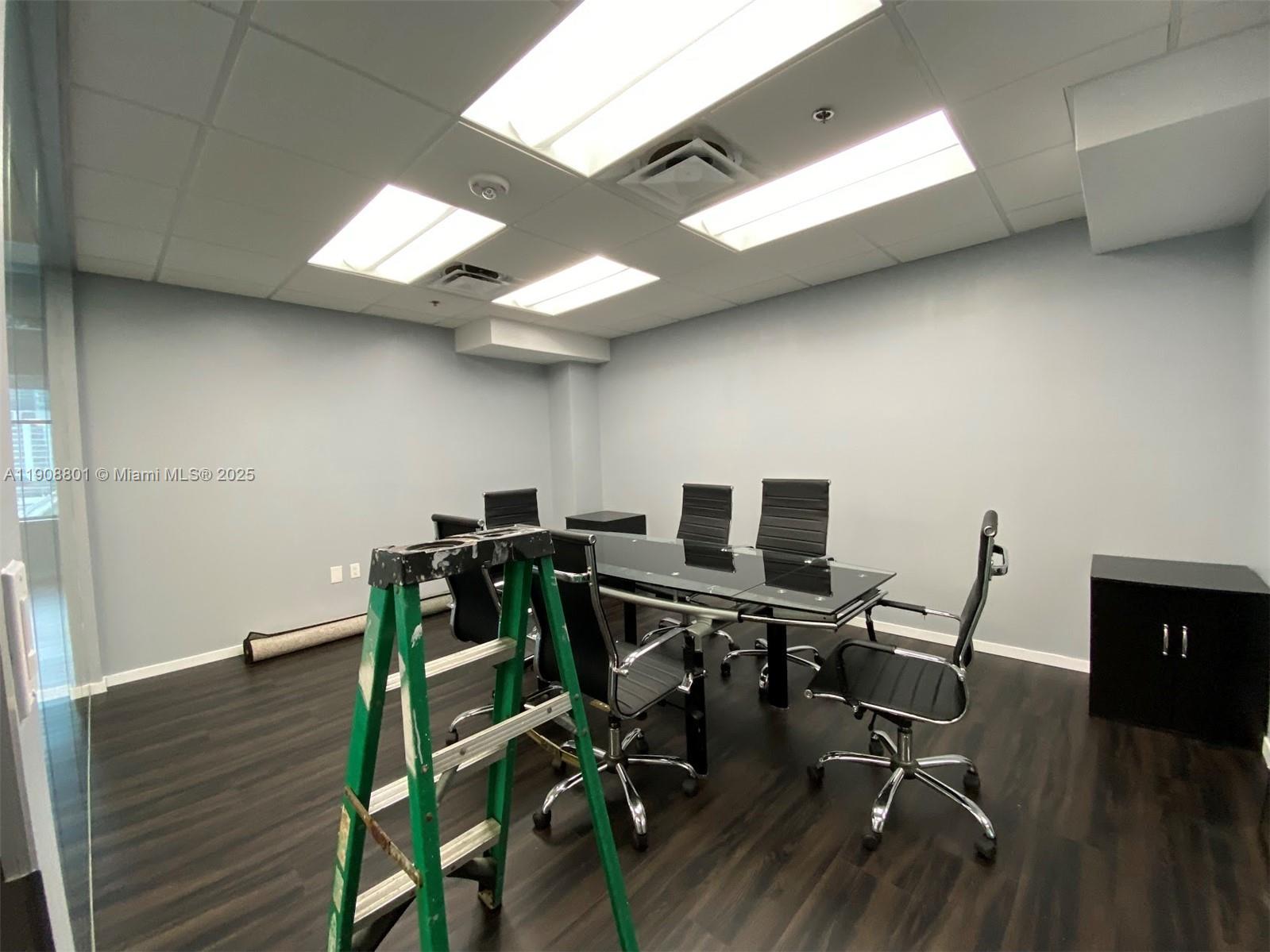 14 NE 1st Ave # 600A