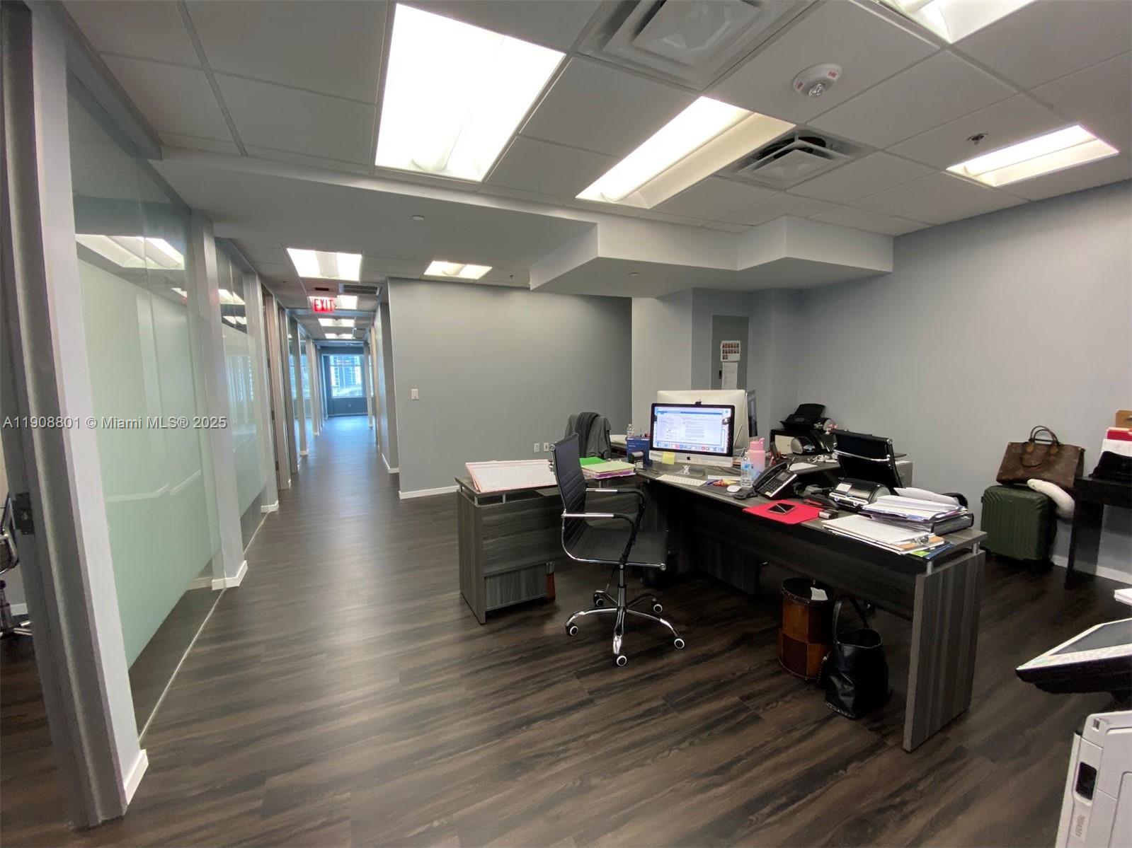 14 NE 1st Ave # 600A