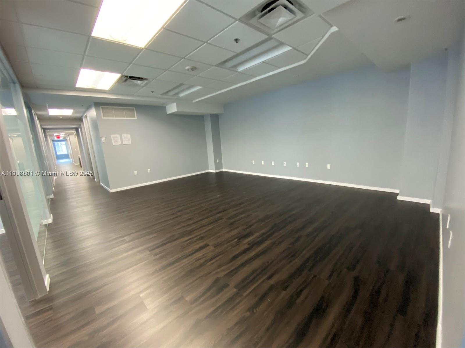 14 NE 1st Ave # 600A