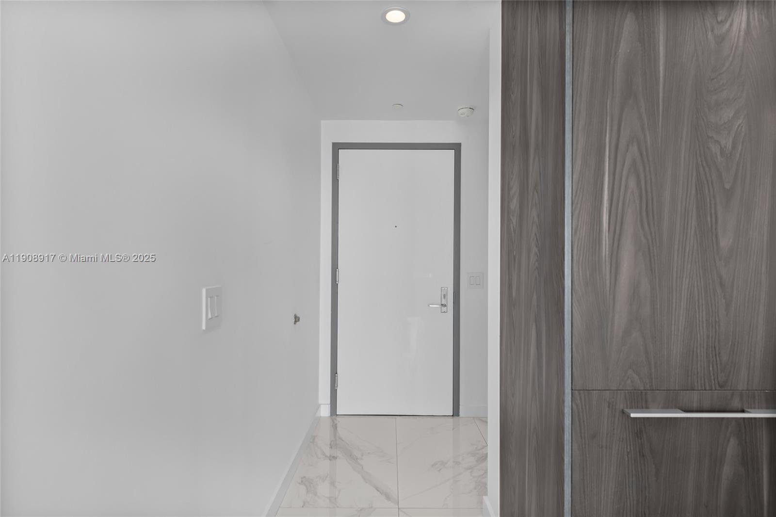 3131 NE 7th Ave # 3505