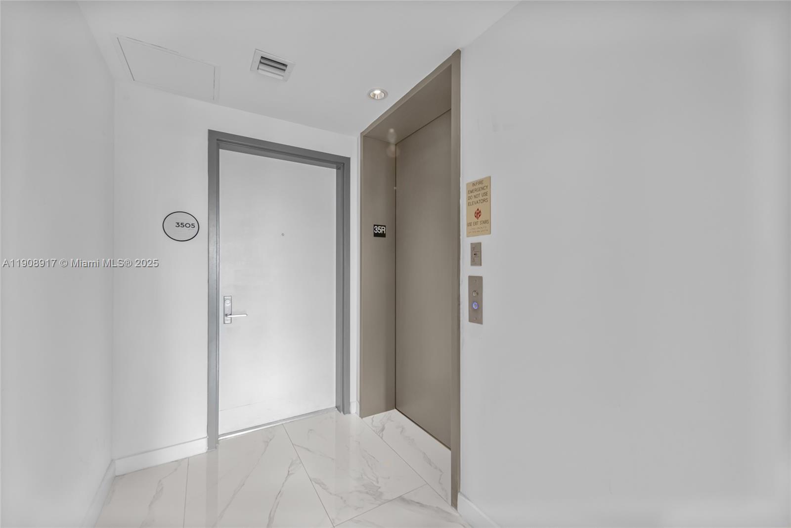 3131 NE 7th Ave # 3505