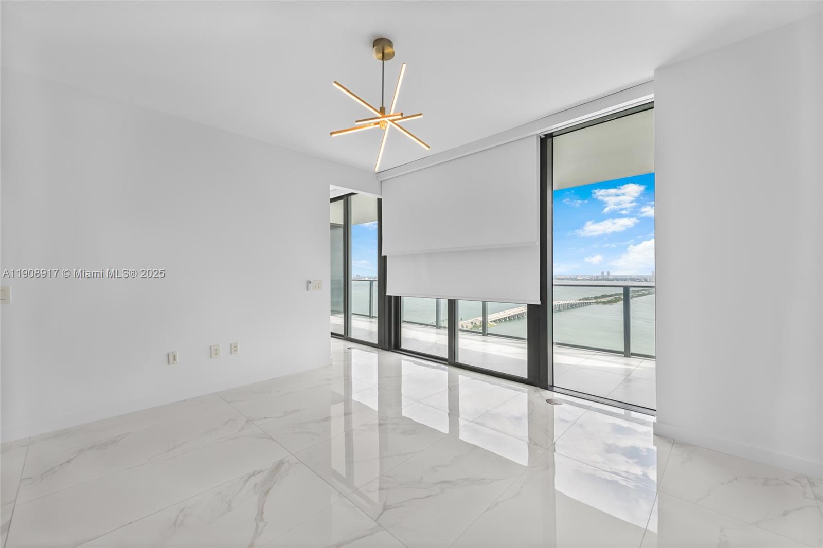 3131 NE 7th Ave # 3505