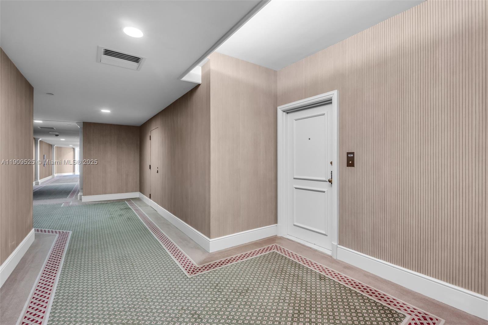 151 Crandon Blvd # 1226