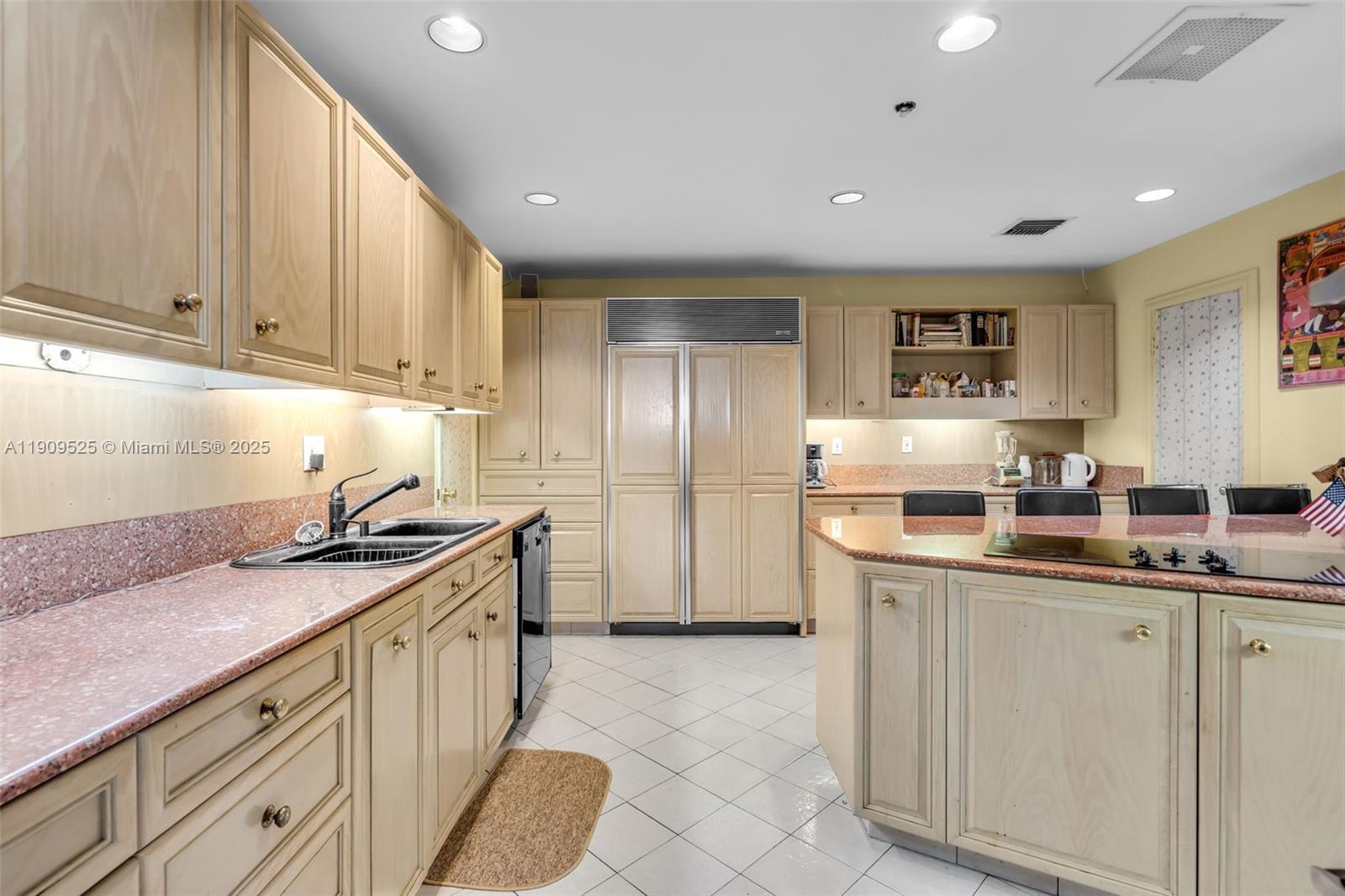 151 Crandon Blvd # 1226