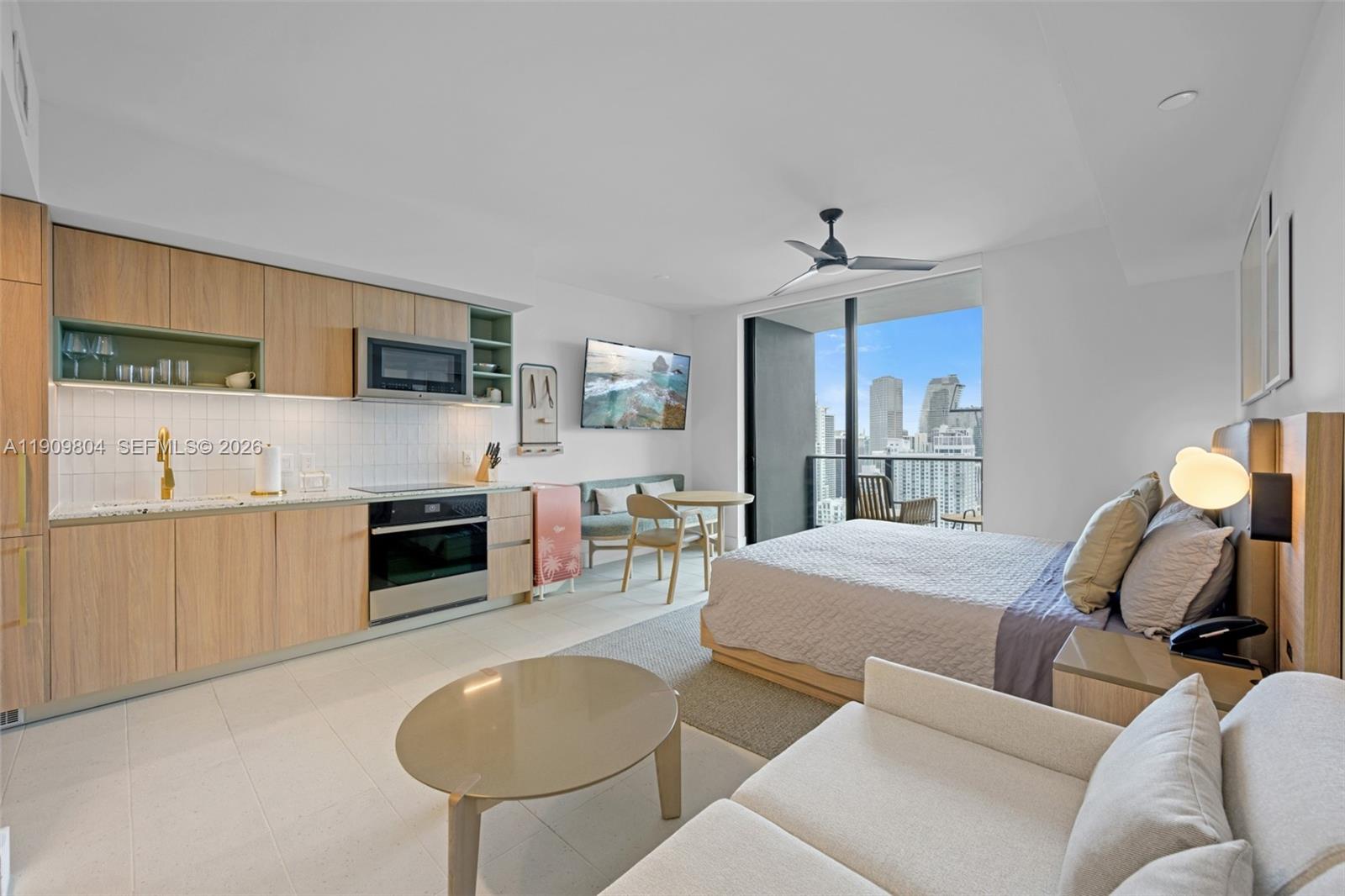 159 NE 6th St # 3706