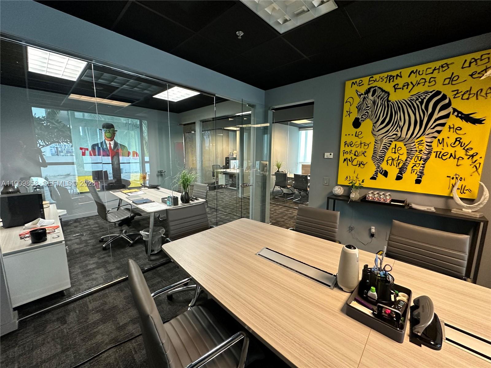 175 SW 7 ST # 1101 Unit: 1100-1101