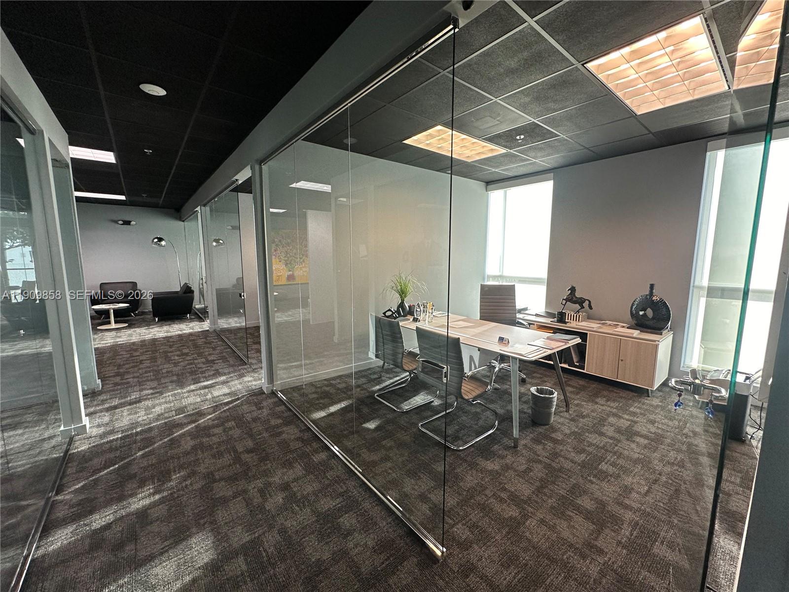 175 SW 7 ST # 1101 Unit: 1100-1101