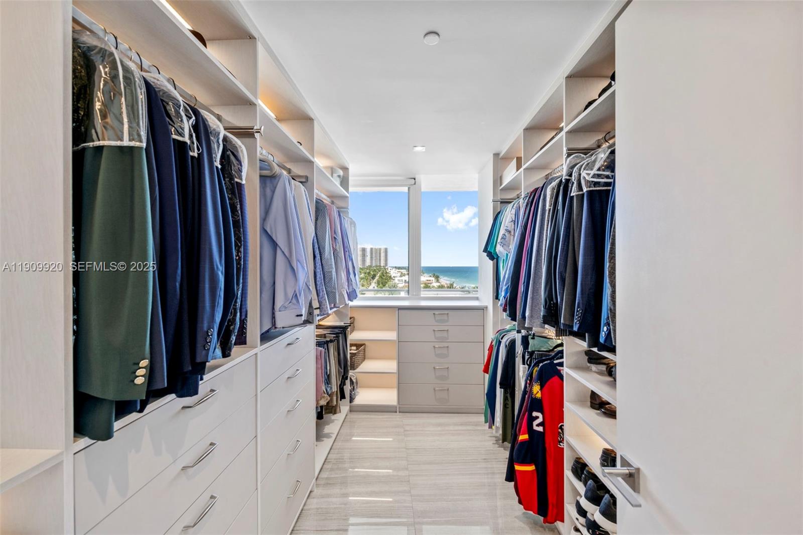 2200 N Ocean Blvd # N605