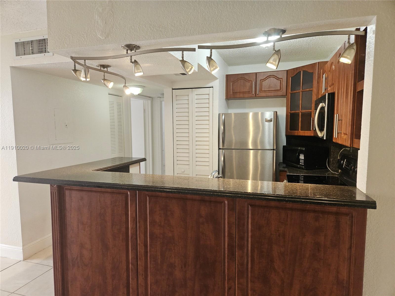 8145 NW 7th St # 411