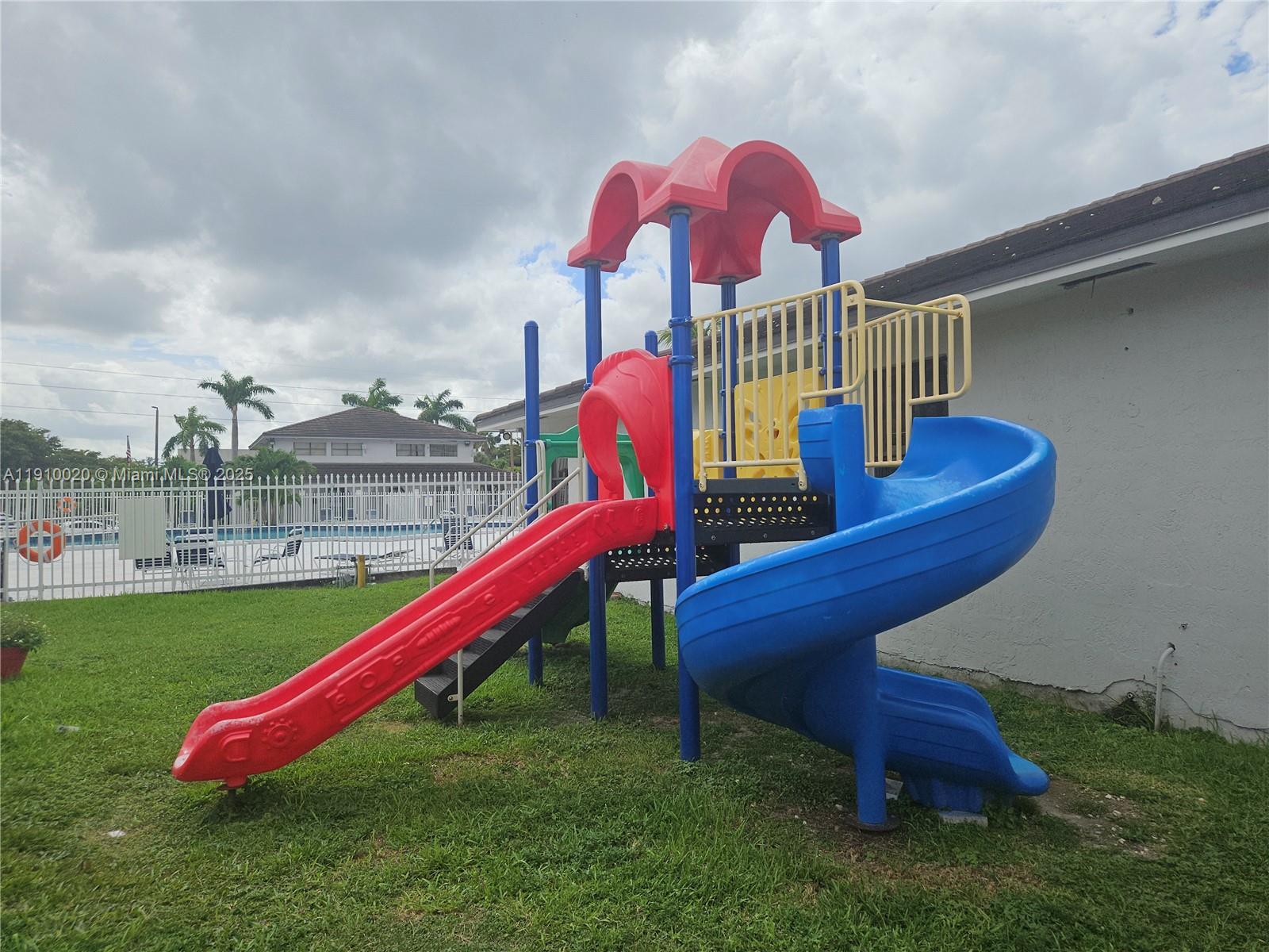 8145 NW 7th St # 411