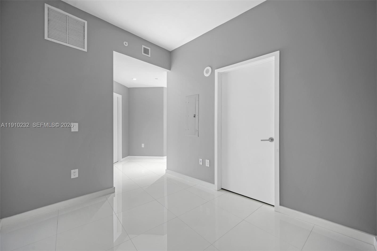 851 NE 1st Ave # 4204