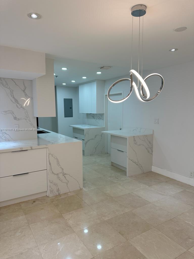 251 Crandon Blvd # 430