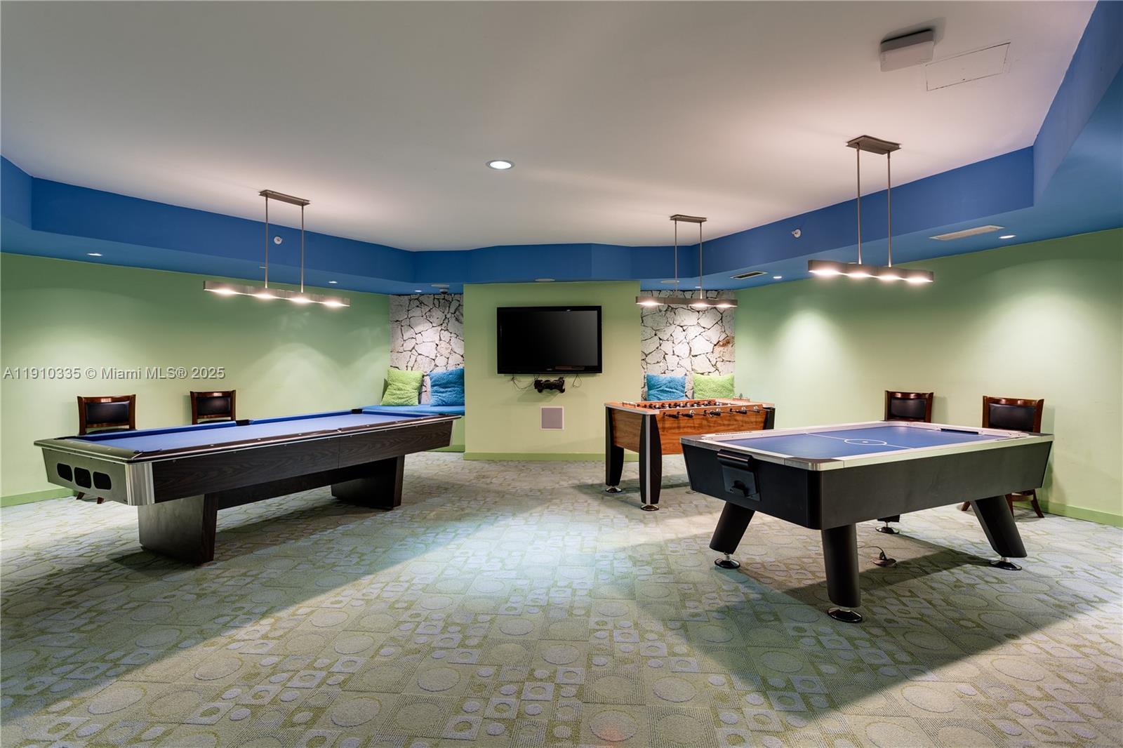 1111 Crandon Blvd # C205