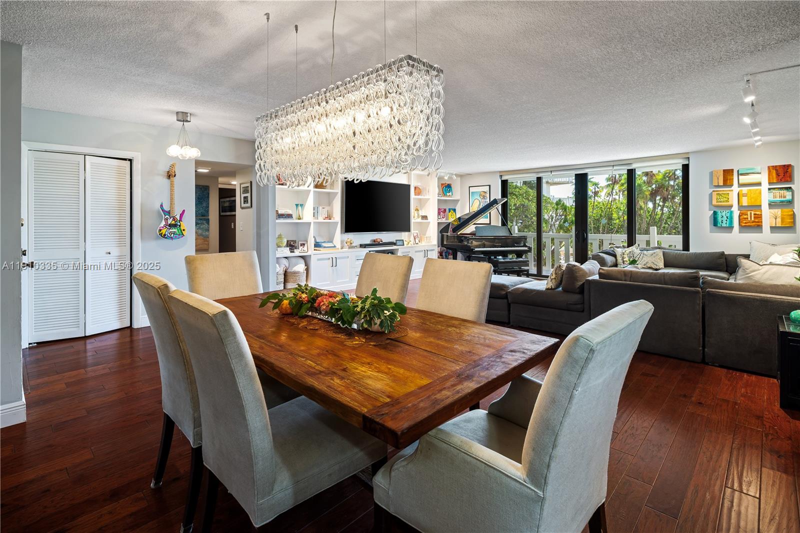 1111 Crandon Blvd # C205