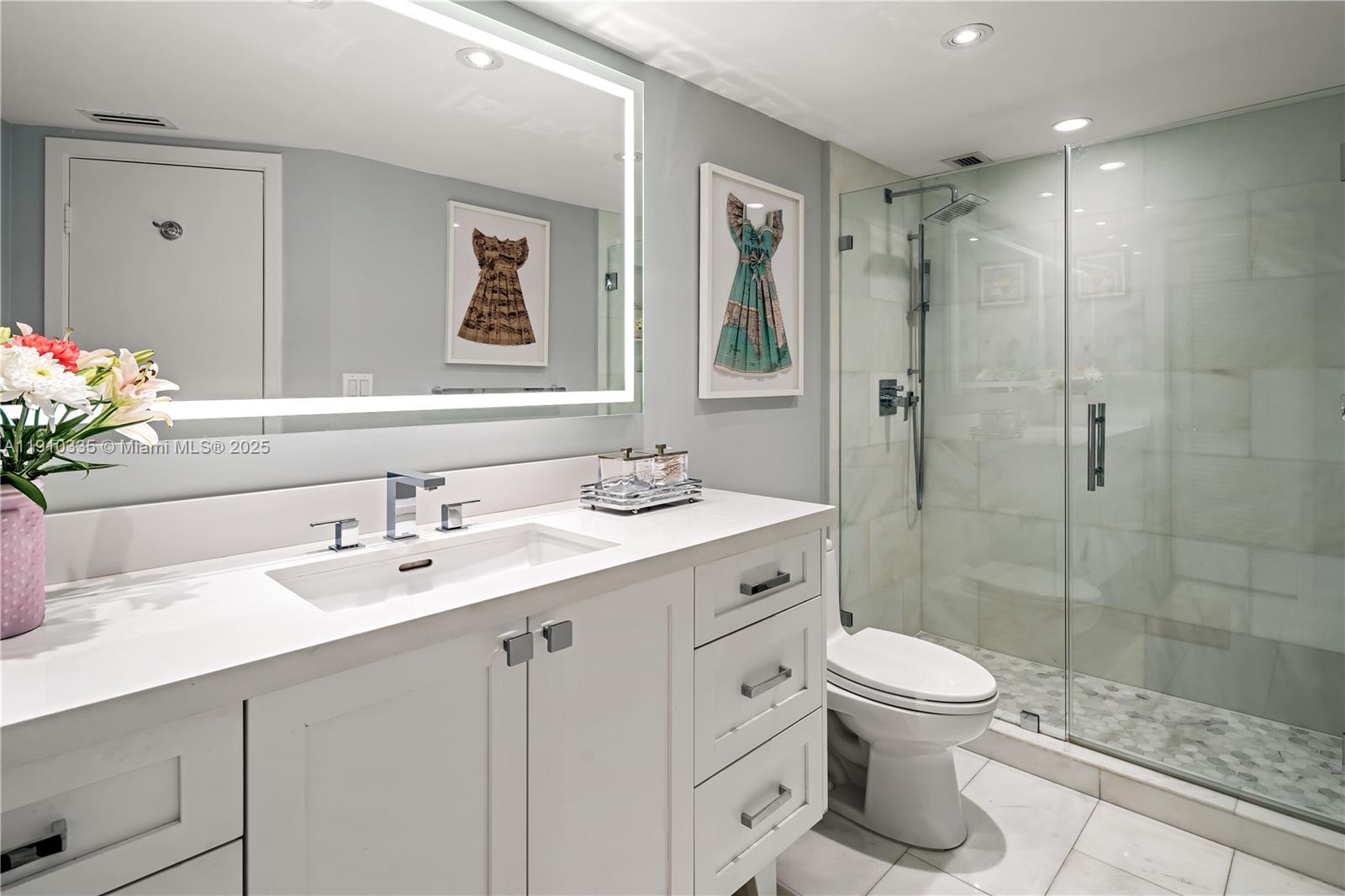 1111 Crandon Blvd # C205