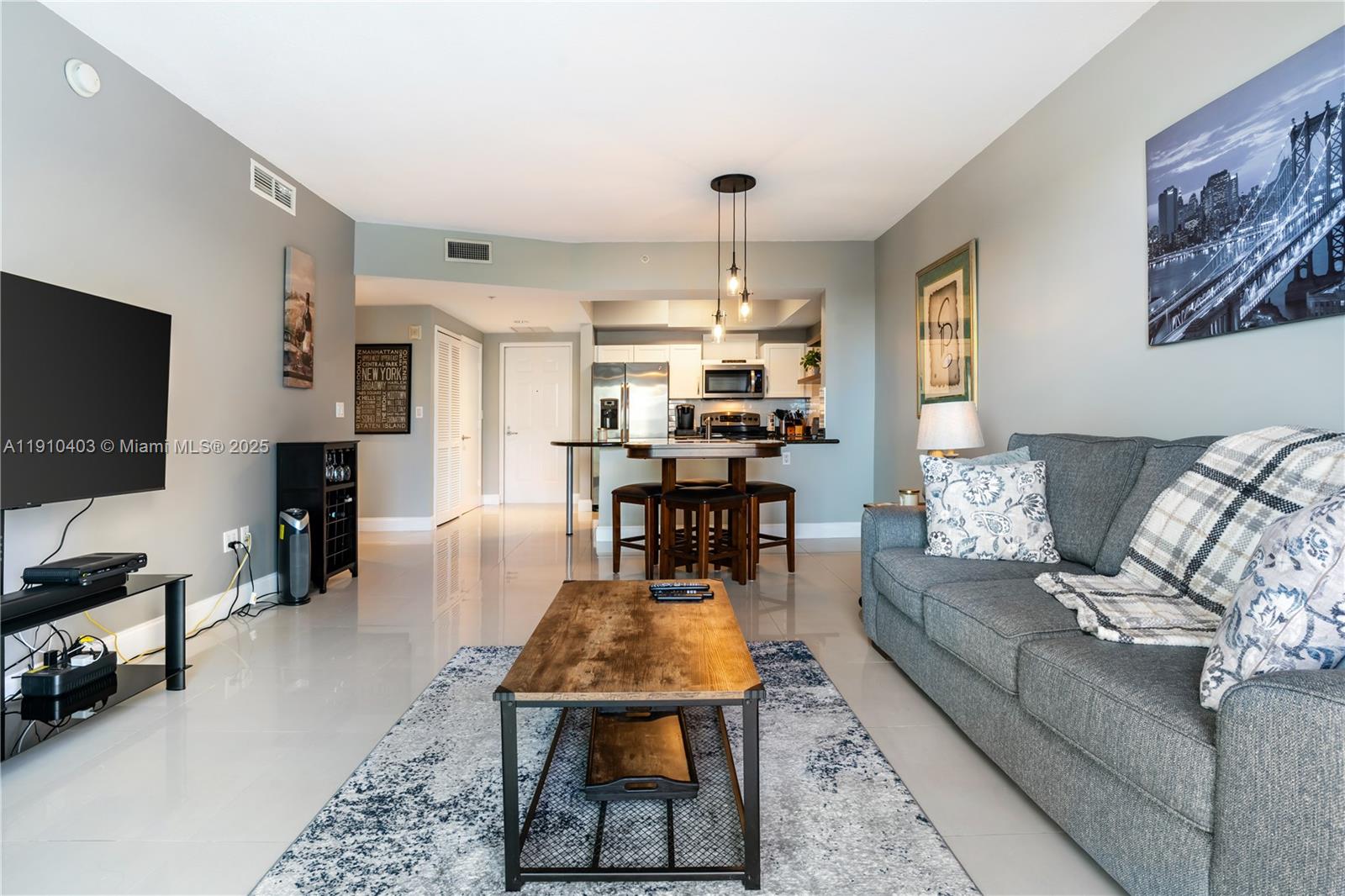 7270 SW 88th St # B302