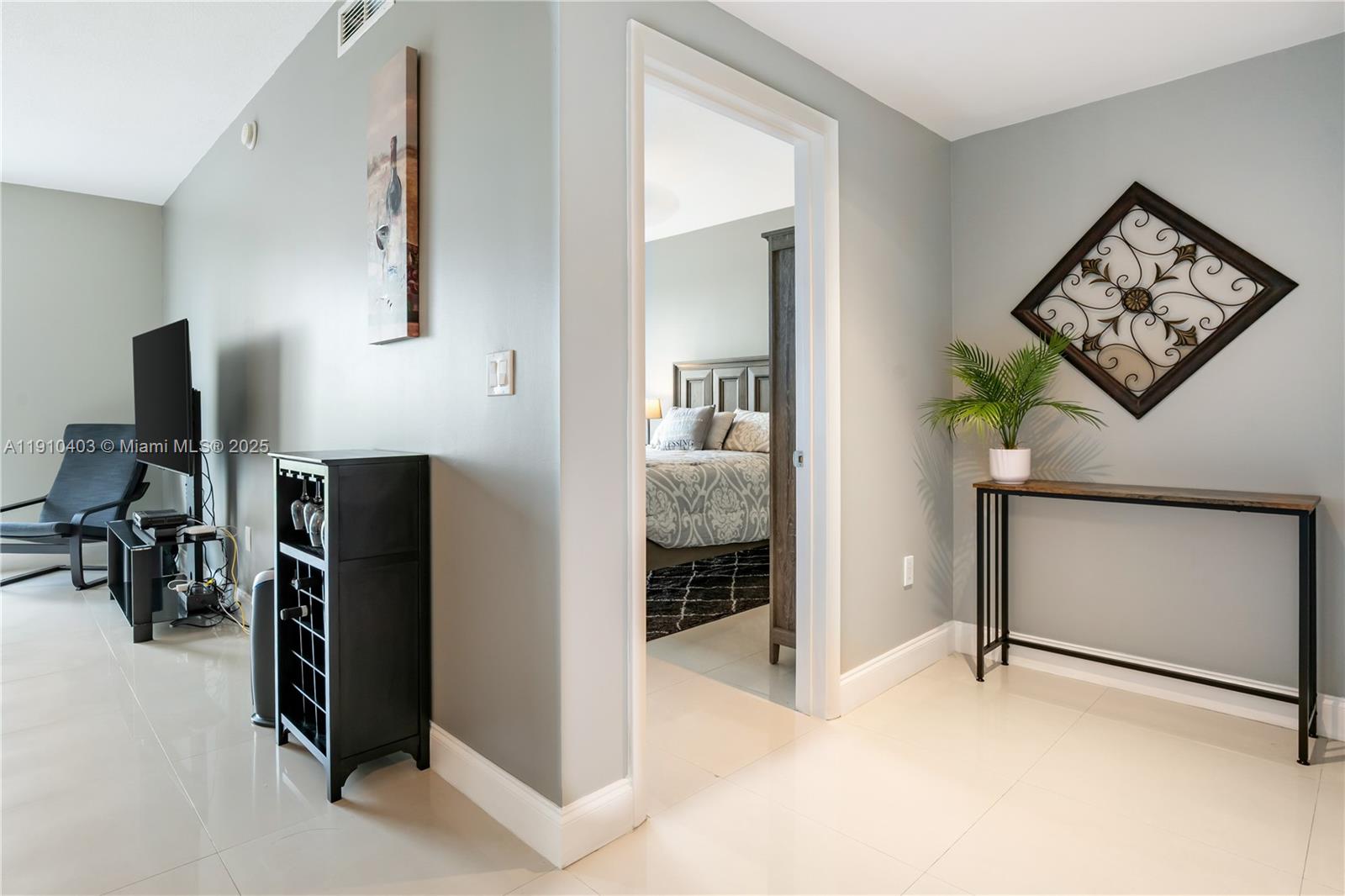 7270 SW 88th St # B302