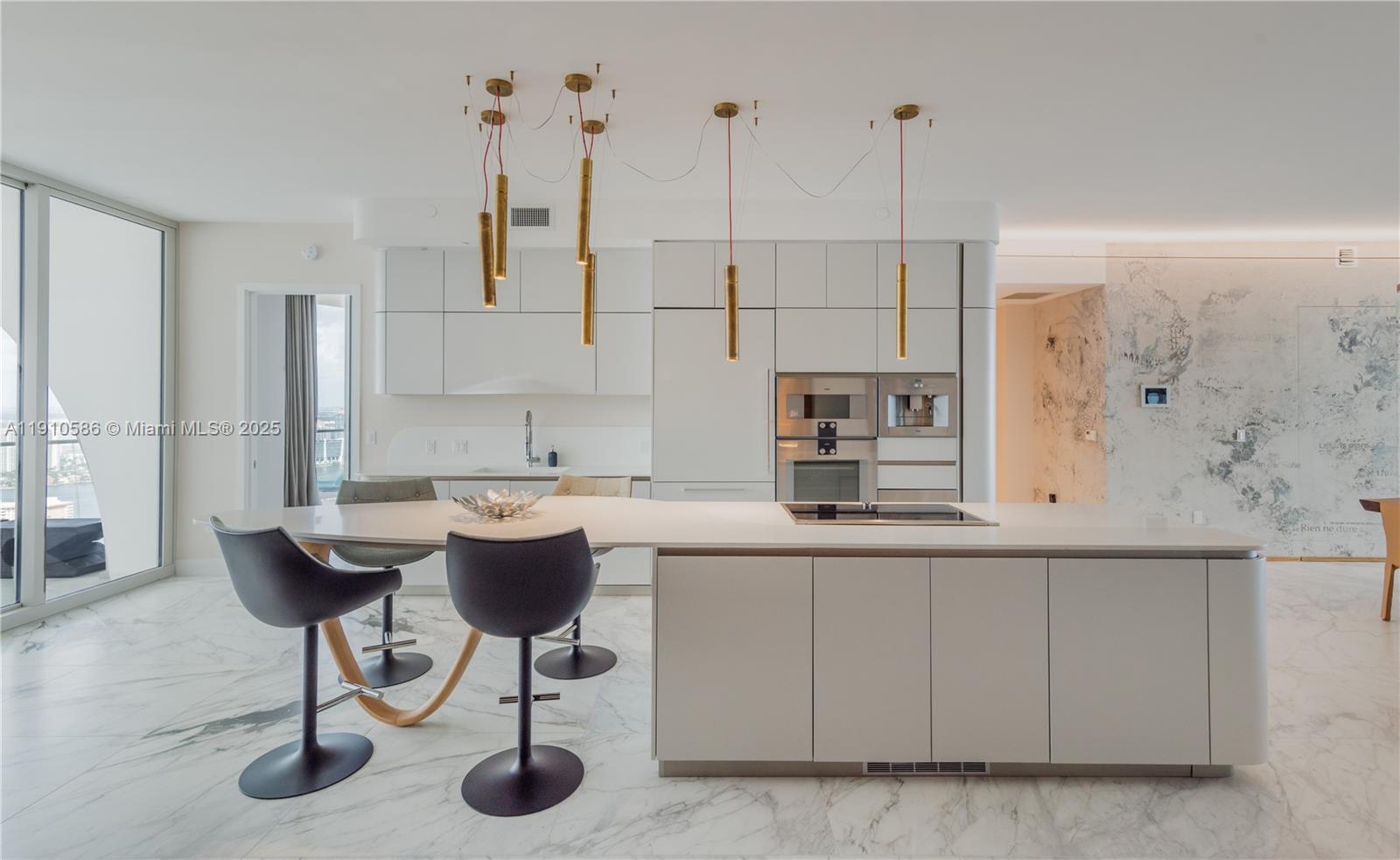 16901 Collins Ave # 4603