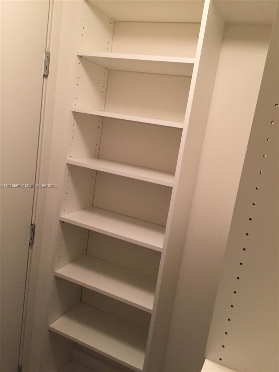 999 SW 1st Ave # 3210