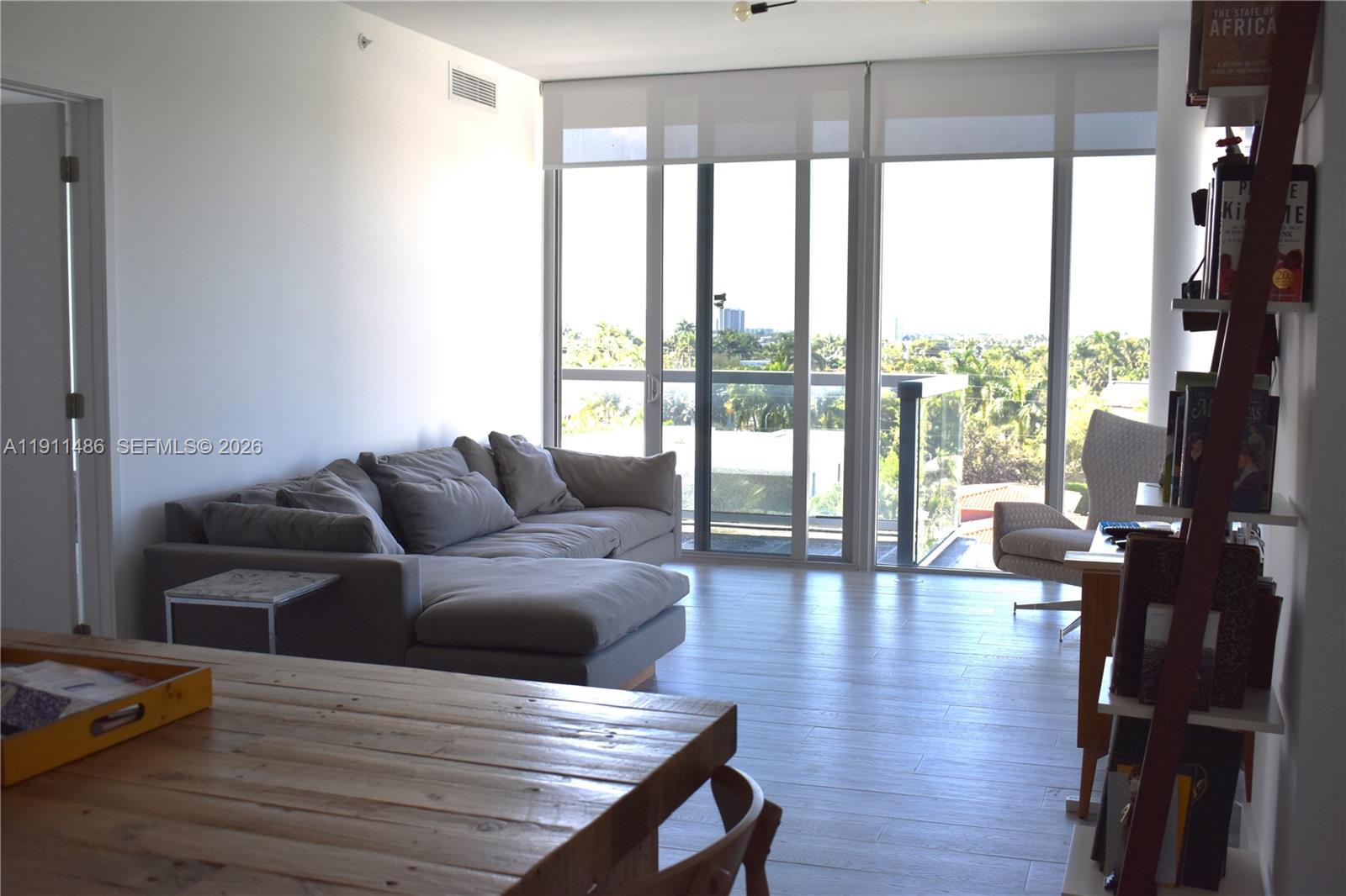 9940 W Bay Harbor Dr Unit: 6D-N