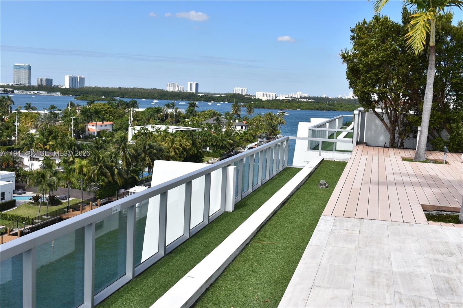 9940 W Bay Harbor Dr Unit: 6D-N