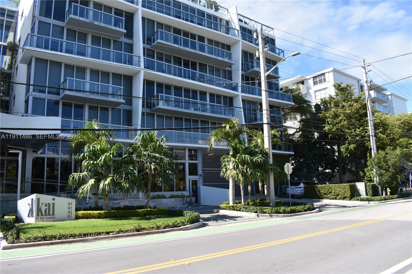 9940 W Bay Harbor Dr Unit: 6D-N
