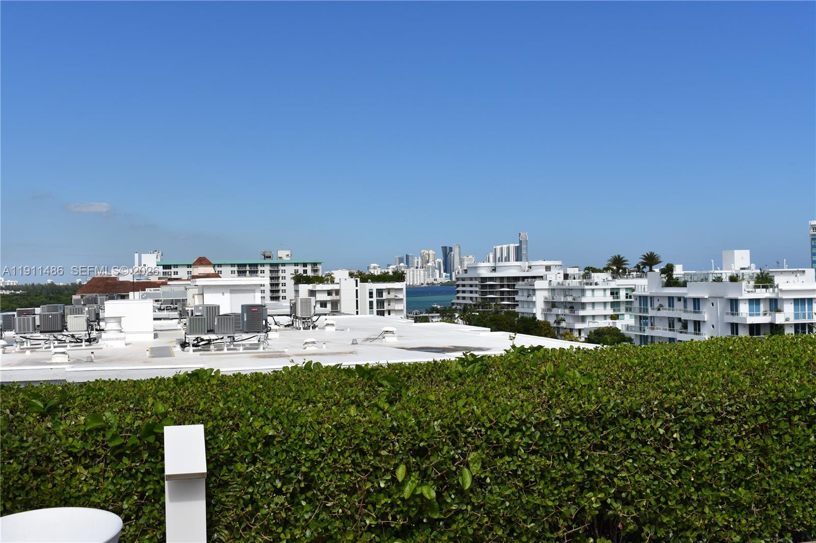 9940 W Bay Harbor Dr Unit: 6D-N