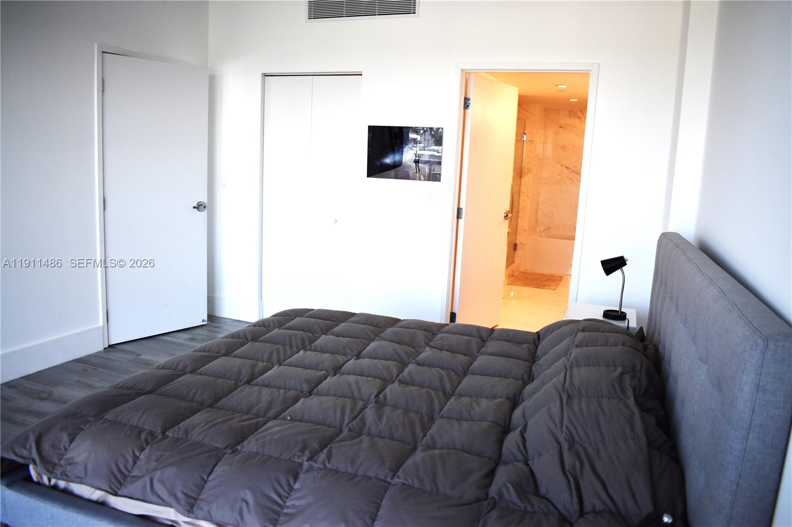 9940 W Bay Harbor Dr Unit: 6D-N