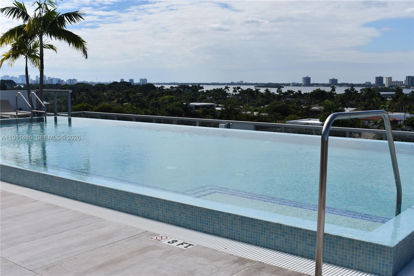 9940 W Bay Harbor Dr Unit: 6D-N