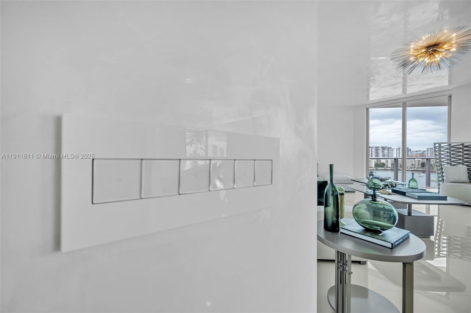 17301 Biscayne Blvd # 910